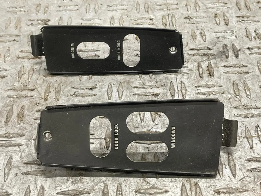 1987-93 Ford Mustang Oem Window Switch Bezels 289 1