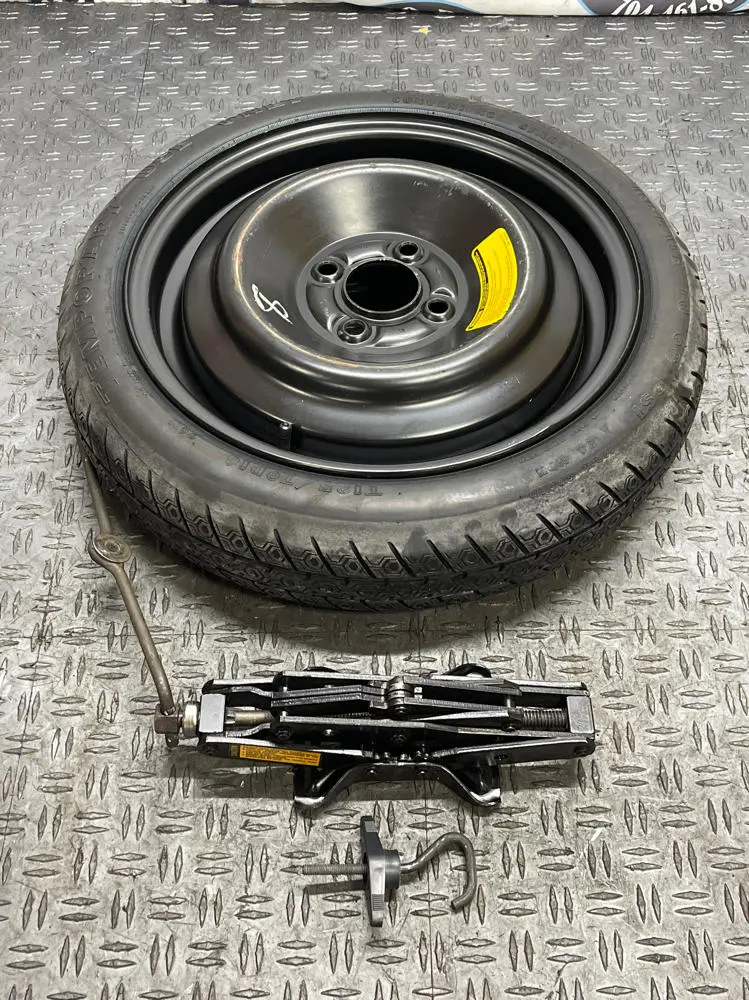 1987-93 Ford Mustang Spare Tire Kit 117K Miles 289 1