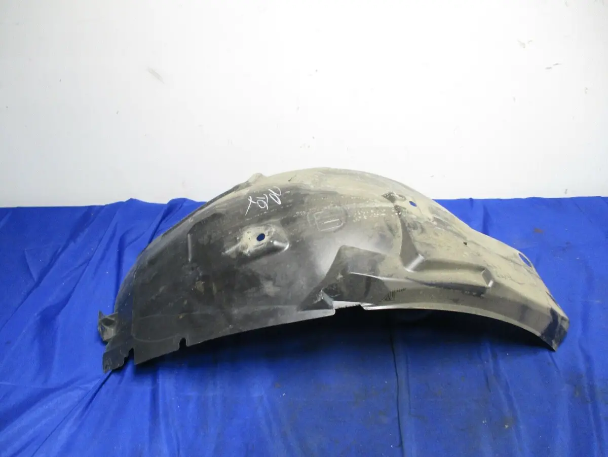 2011-14 Ford Mustang Right Rh Passenger Front Inner Fender Wheel Well 076 1