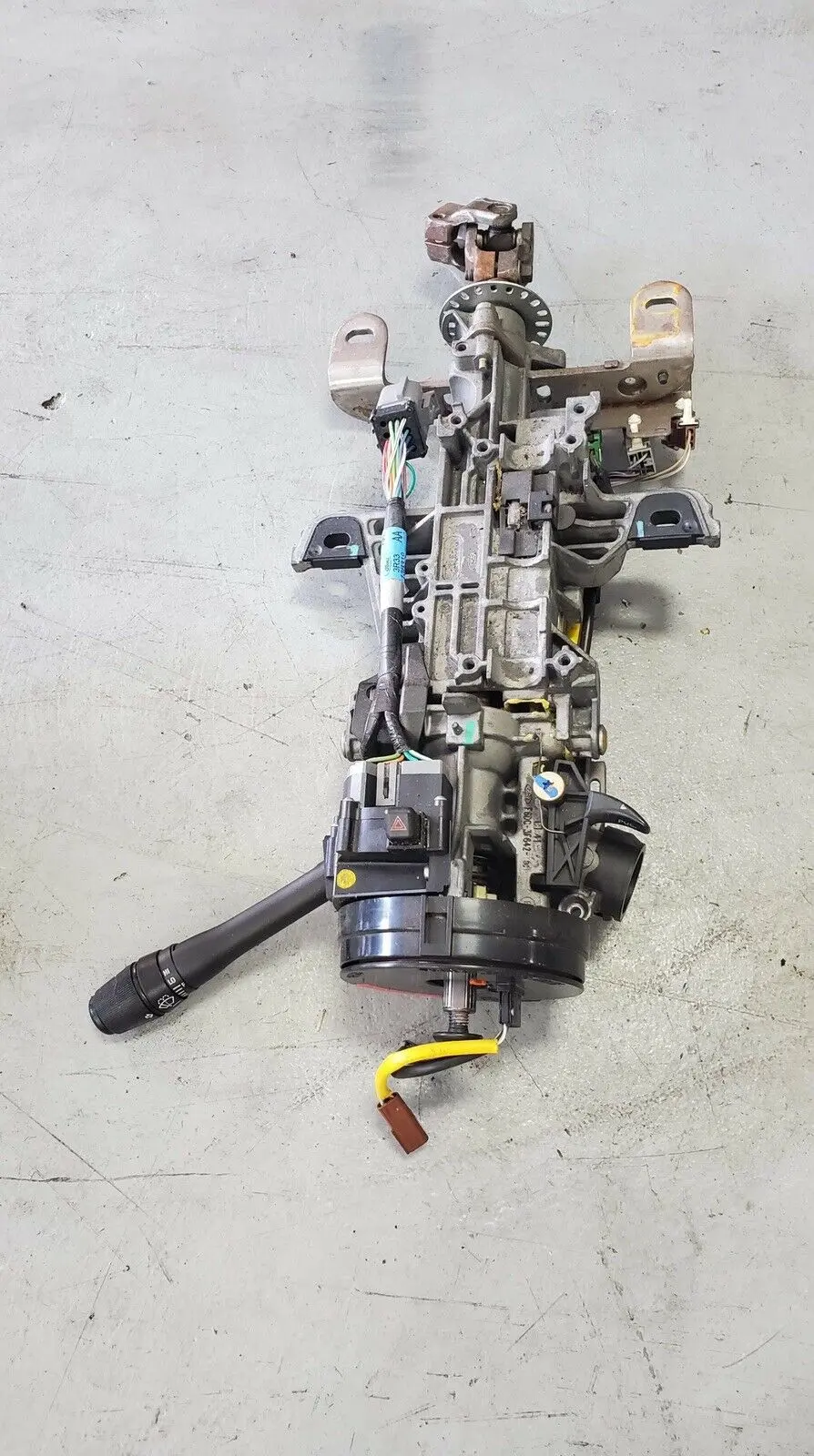 Ford Mustang Steering Column W/ Clock Spring & Turn Signal Switch 1