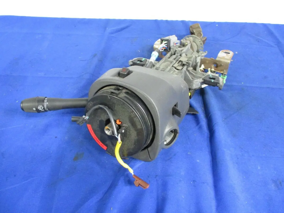 1999-04 Ford Mustang Steering Column And Bezel Trim Ba 1