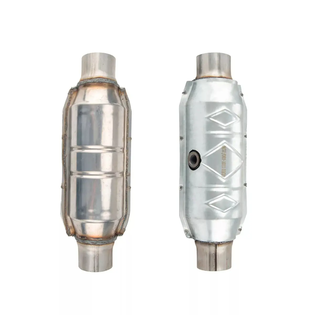 2.5" Inlet/Outlet Exhaust Catalytic Converter W/ Heat Shield For Ford F-150 5.4L 5.0L V8 1