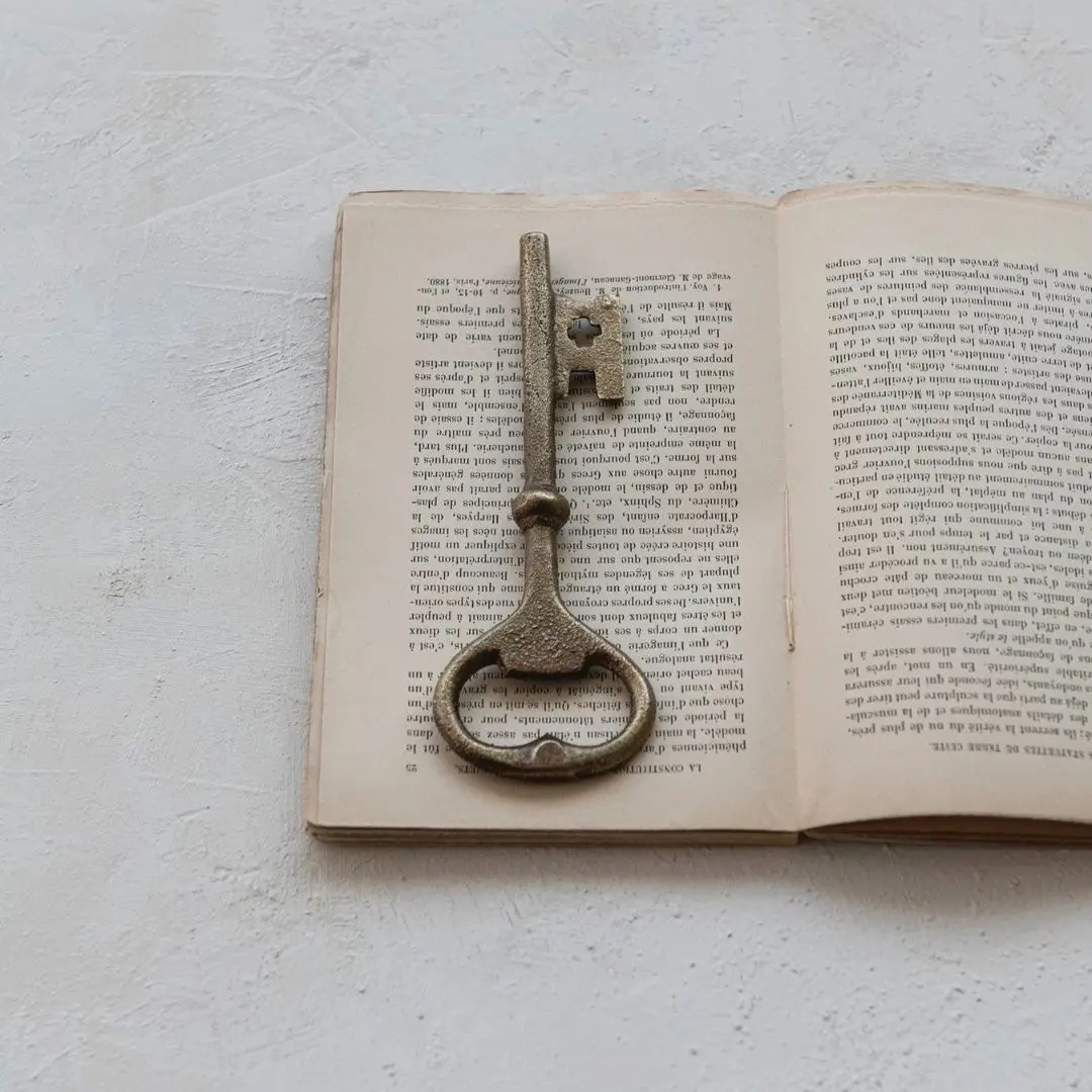 6-1/4"L Cast Iron Key Shaped Bottle Opener, Antique Brass 1