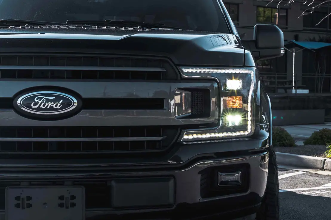 Morimoto Ford F-150 (18-20): Xb Hybrid Led Headlights - Lf551.2 1