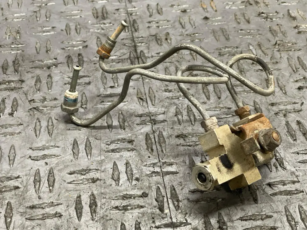 1987-93 Ford Mustang Proportioning Valve 117K Miles 289 1