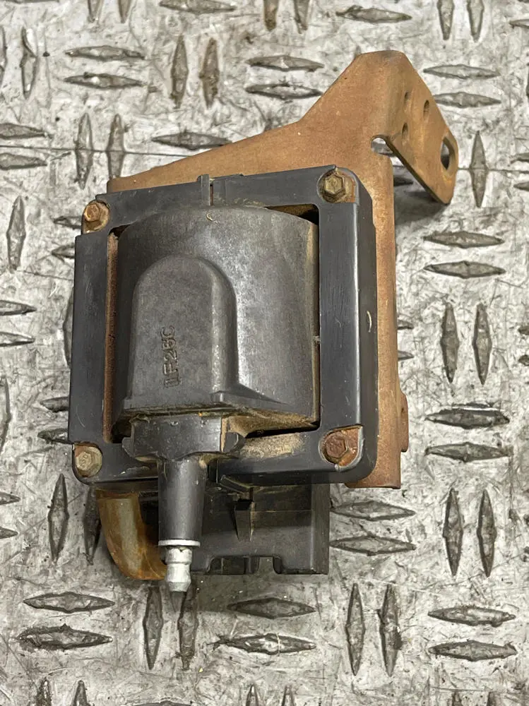 1987-93 Ford Mustang Ignition Coil 289 1