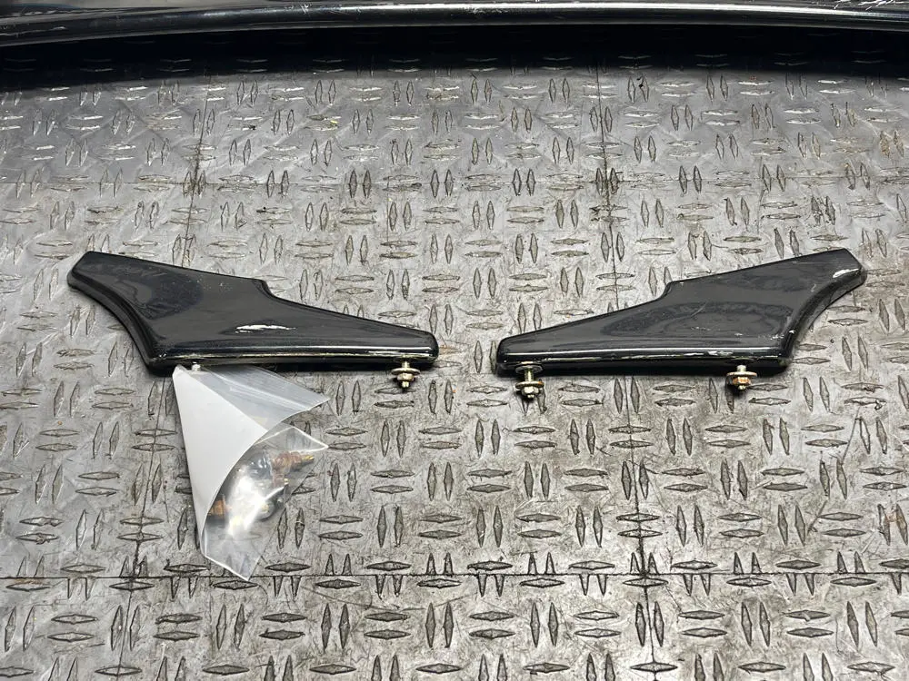 1999-04 Ford Mustang Roush Gt Spoiler- Paint Code Ua, See Desc. 293 2