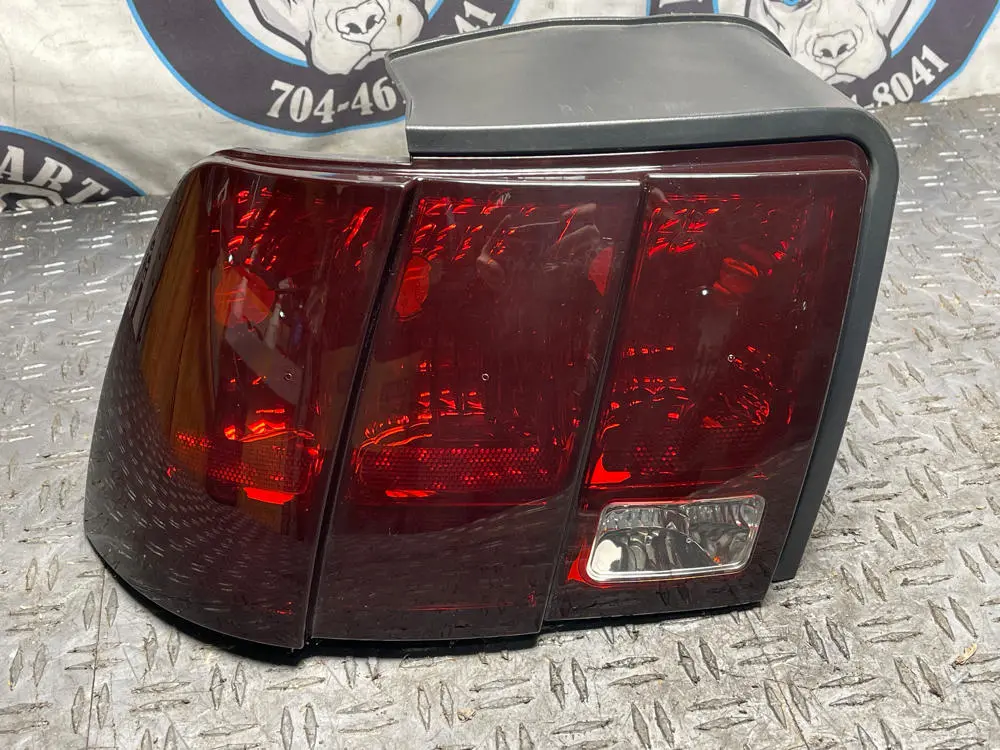 2003-04 Ford Mustang Mach One Driver Lh Smoked Tail Light Housing 19K Miles 296 1
