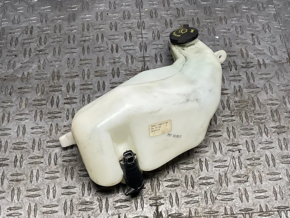 2003-04 Ford Mustang Mach One Oem Windshield Wiper Reservoir 19K Miles 296 1