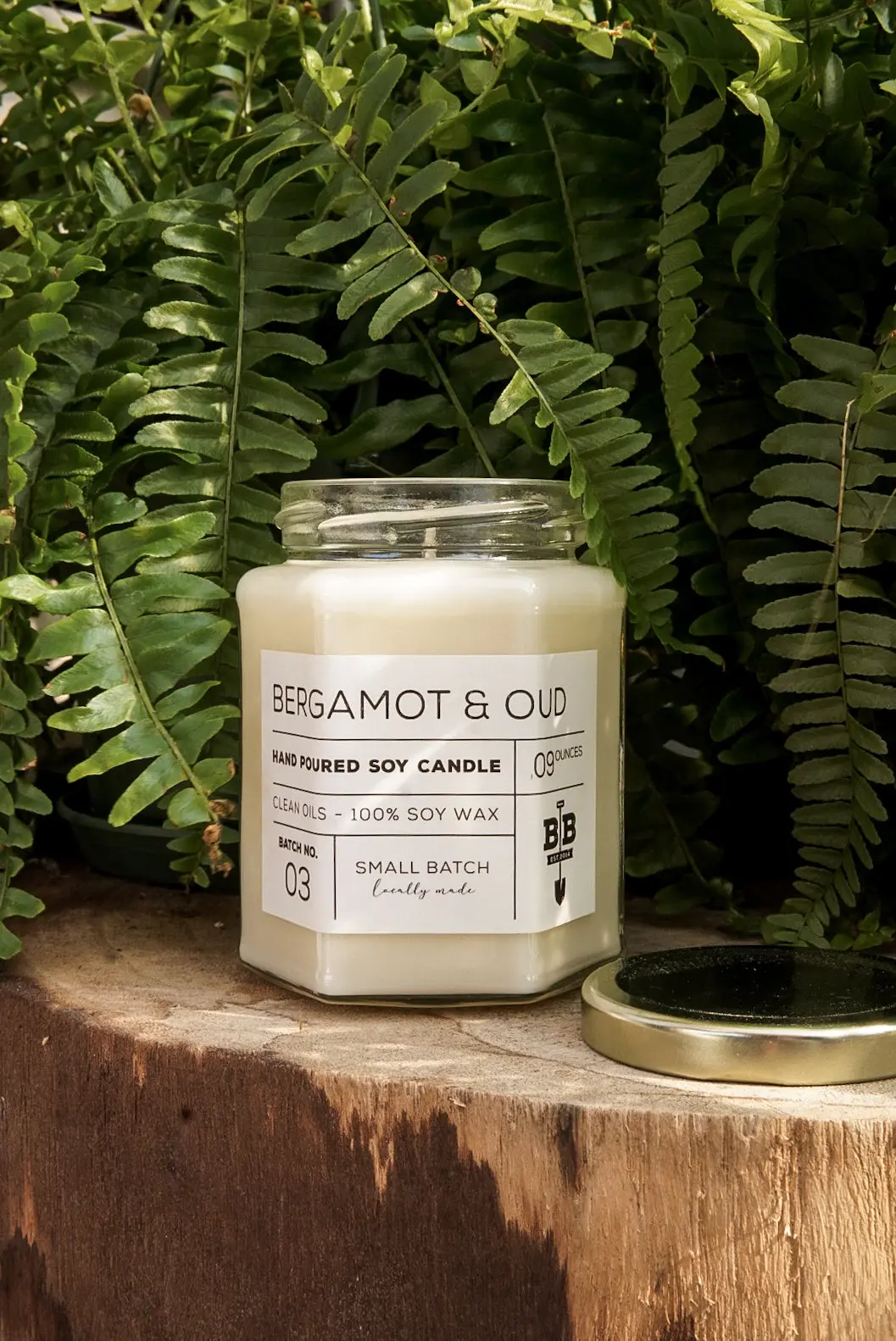 09 Ounce Bergamot & Oud Candle 1