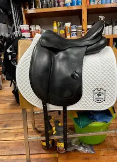 Stubben 1894 Dressage Saddle - 17.5" 1