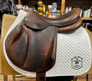2023 Arion C2 Monoflap Jump Saddle 17.5" 1
