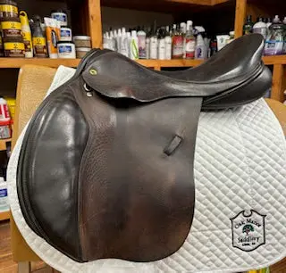 2008 Black Country Ricochet Jump Saddle - 17.5" 1