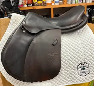 2016 Voltaire Palm Beach Jump Saddle - 17.5" 1