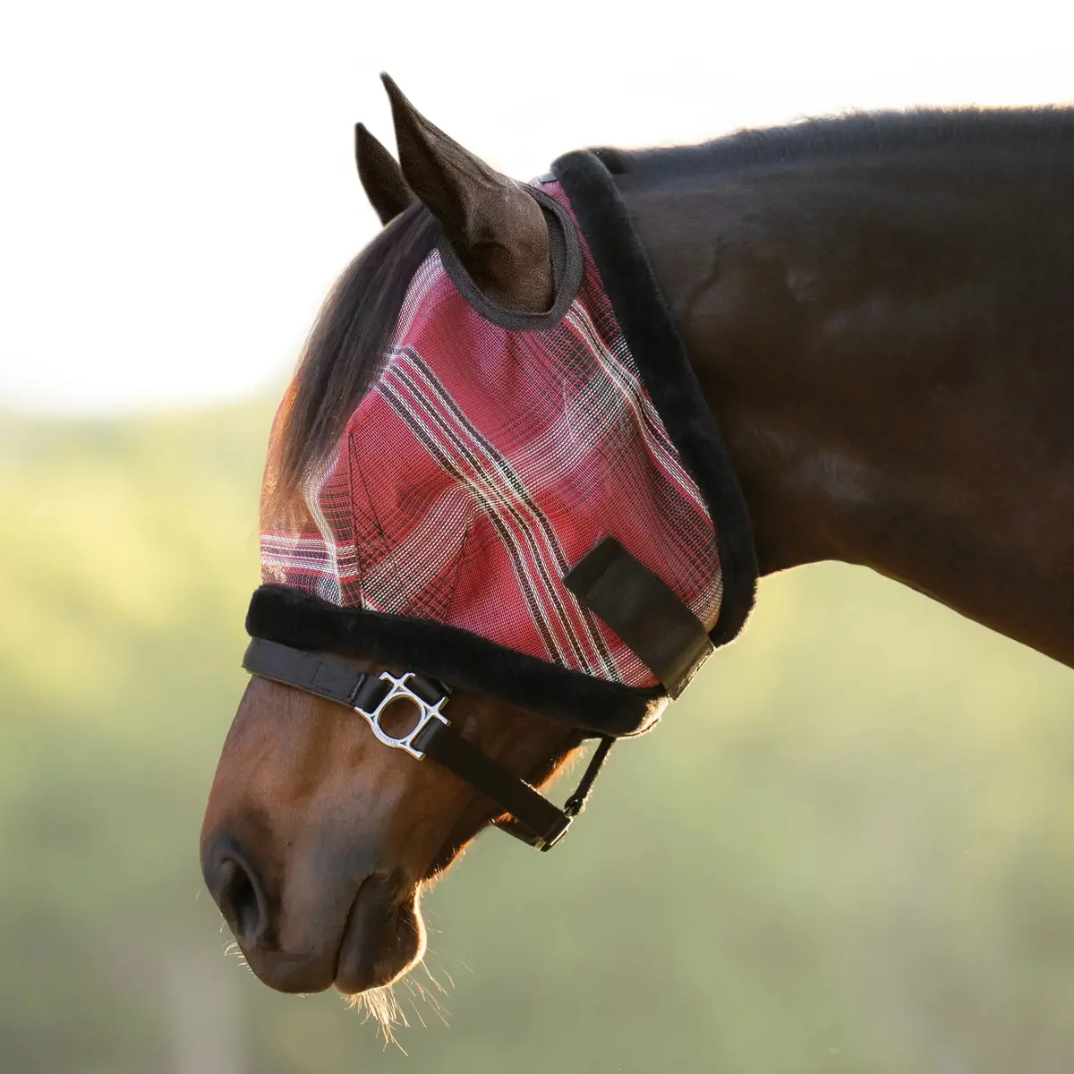 Fly Mask with Soft Fleece Trim – 73% UV Protection for Horses