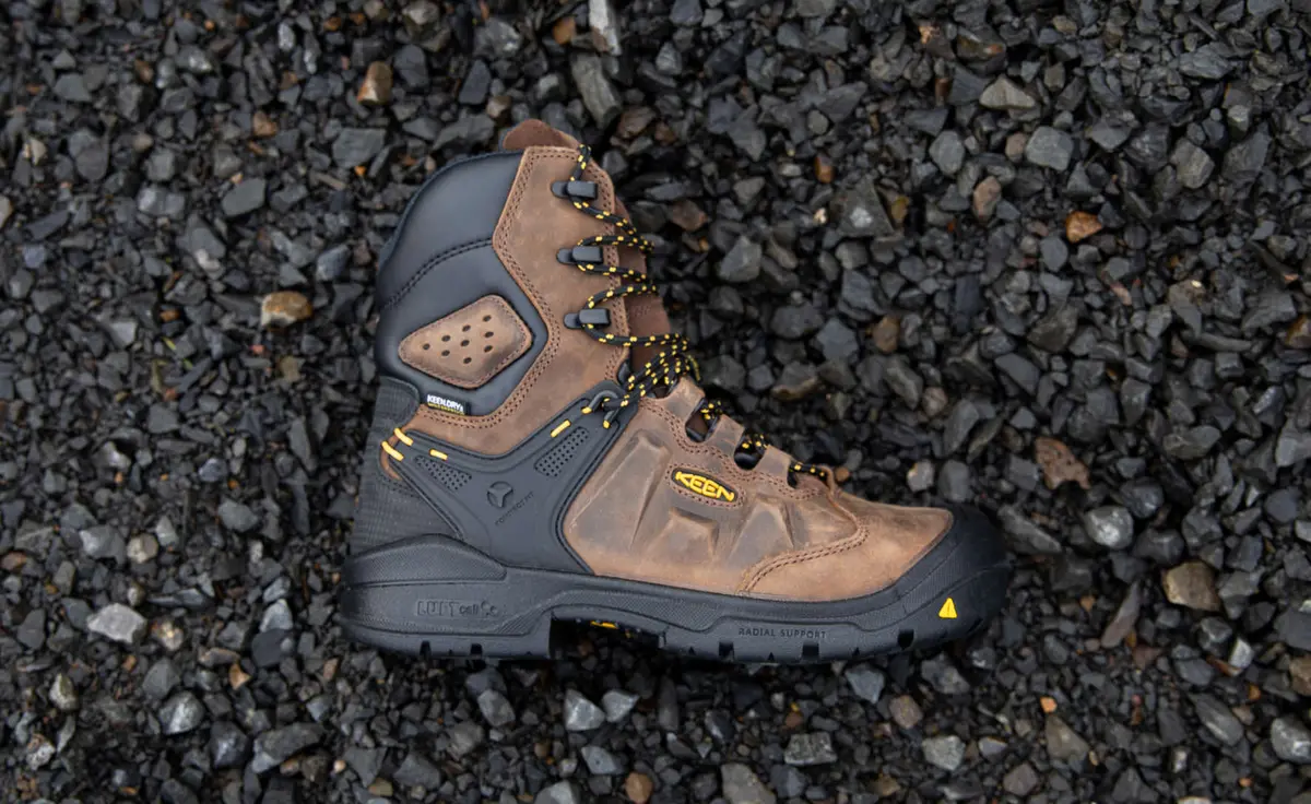 Men's Dover 8" Waterproof Boot (Carbon Toe) | Dark Earth/Black 6