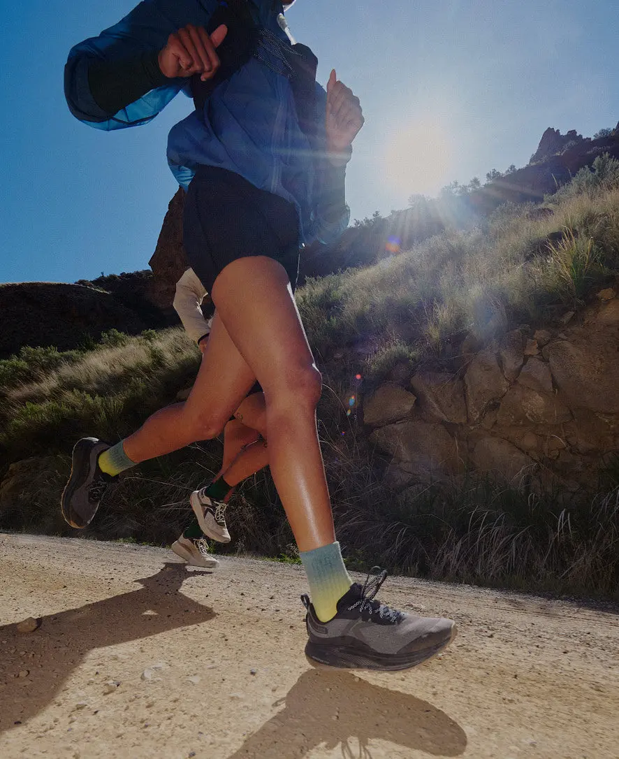 Women's Roam Trail Running Shoe | Warm Taupe/Cork 9