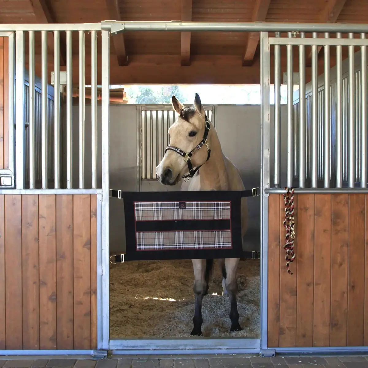 Stall Guard - Mounting Hardware Included 1