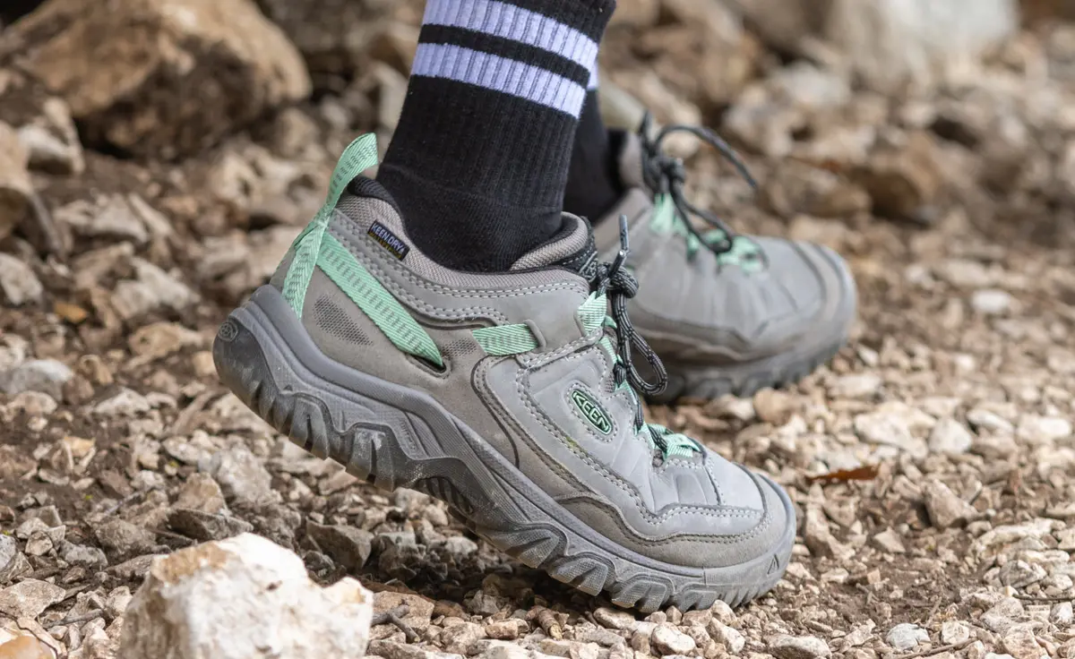 Women's Targhee Iv Waterproof Hiking Shoe | Steel Grey/Lily Pad 7
