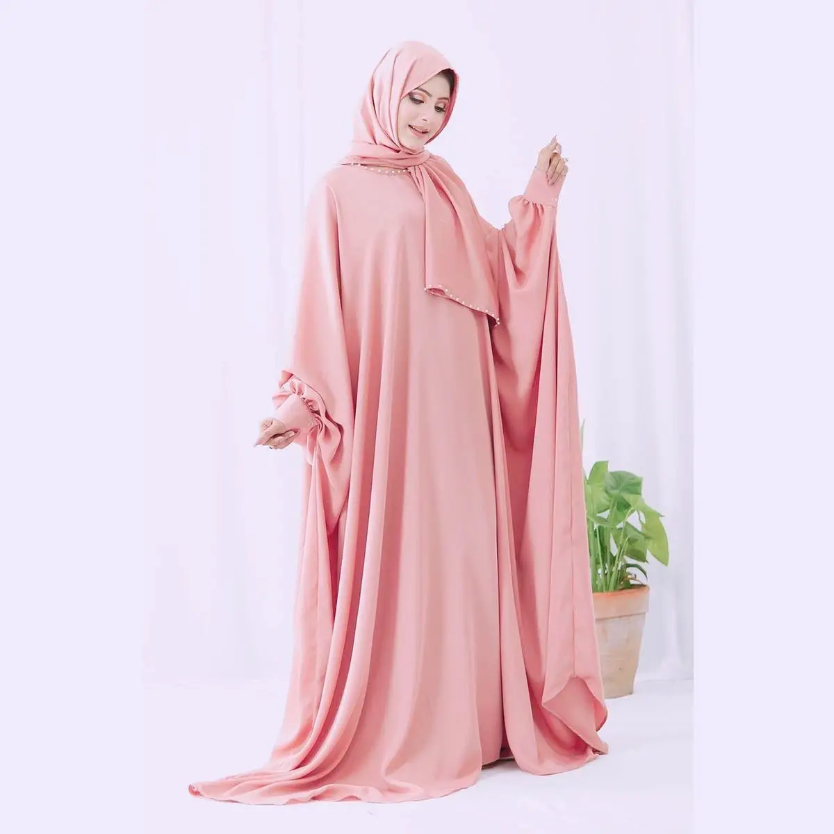 Cuff Sleeve Abaya (Pink-006) 1