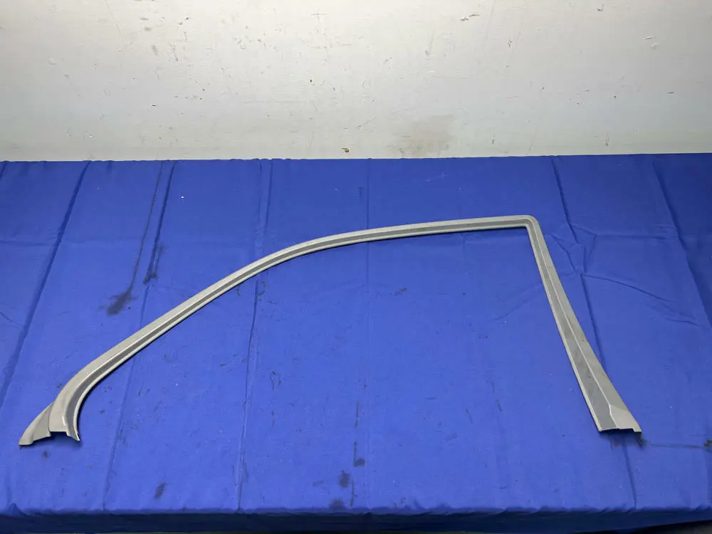 1999-02 Mercedes Benz W210 E Class Passenger Door Window Interior Trim 094 1