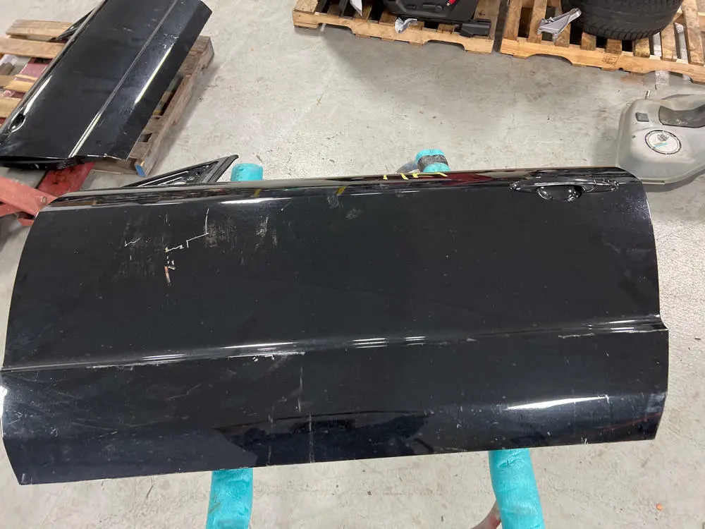 2005-09 Ford Mustang Black Driver Door W/ Glass 127 1