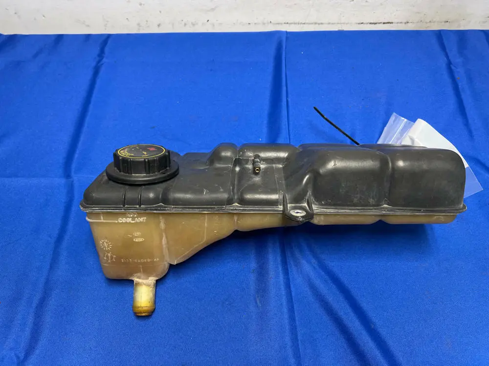 1999-04 Ford Mustang Svt Cobra Engine Coolant Reservoir Factory 151 1