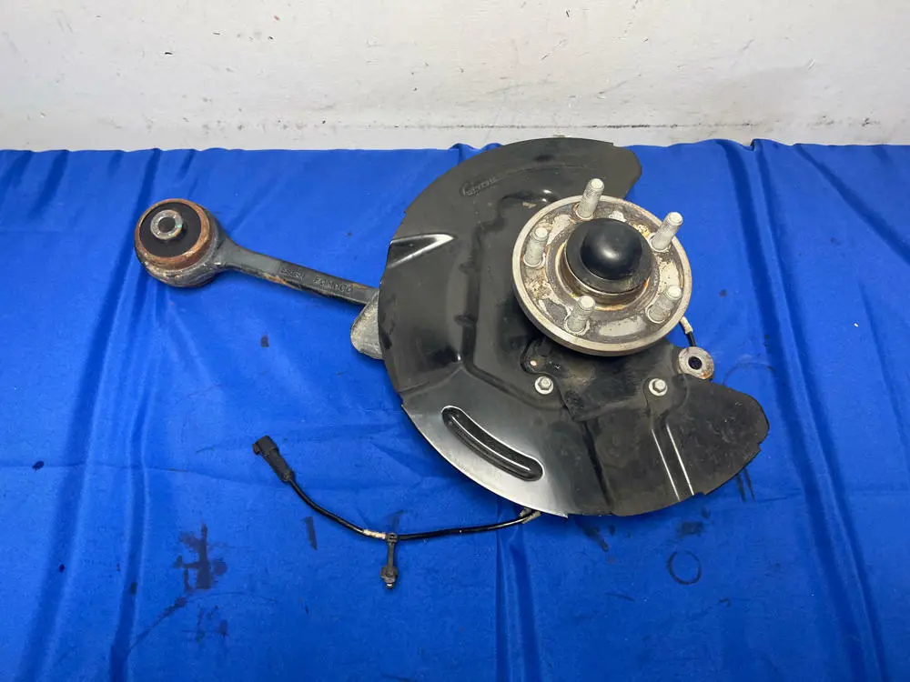 2015-23 Ford Mustang Left Front Spindle Wheel Hub Control Arm 17K Miles 149 1