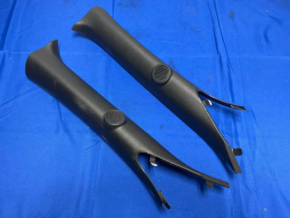 2018-23 Ford Mustang Coupe Black A Pillars And Tweeter Speakers 158 1