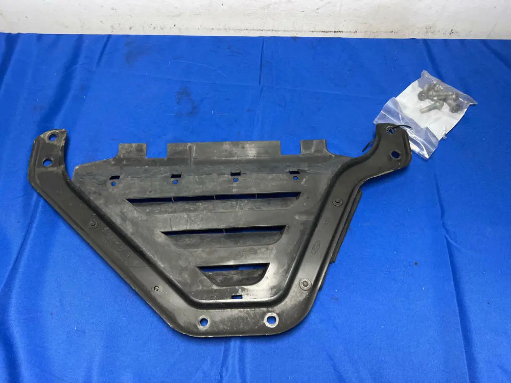 2015-17 Ford Mustang Undercarriage Sheild Engine Cover 165 1