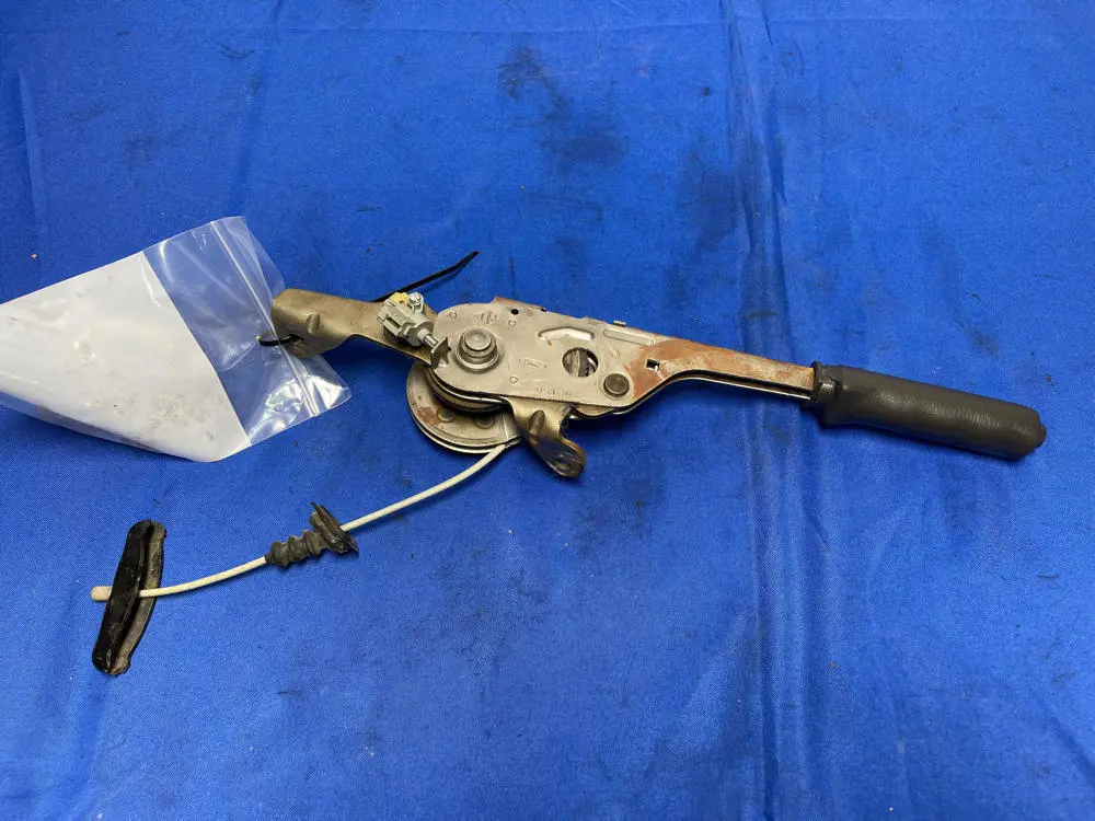 2003-04 Ford Mustang Svt Cobra Leather E-Brake Handle 167 1