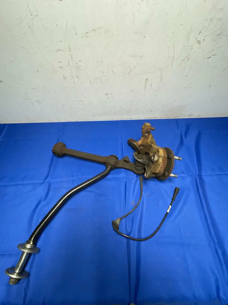 2005-06 Pontiac Gto Lh Driver Front Control Arm & Spindle 159 1