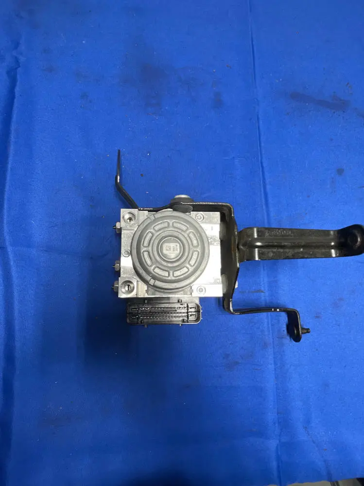 2015-23 Ford Mustang Gt Abs Module 164 1