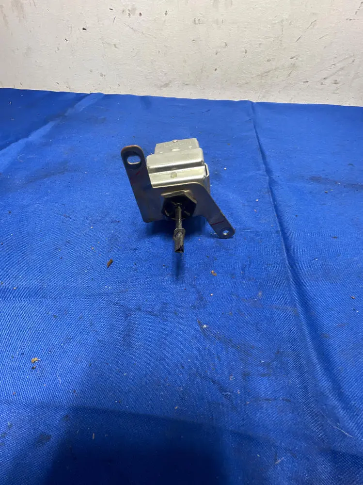 2003-04 Ford Mustang Svt Cobra Headlight Switch 166 1