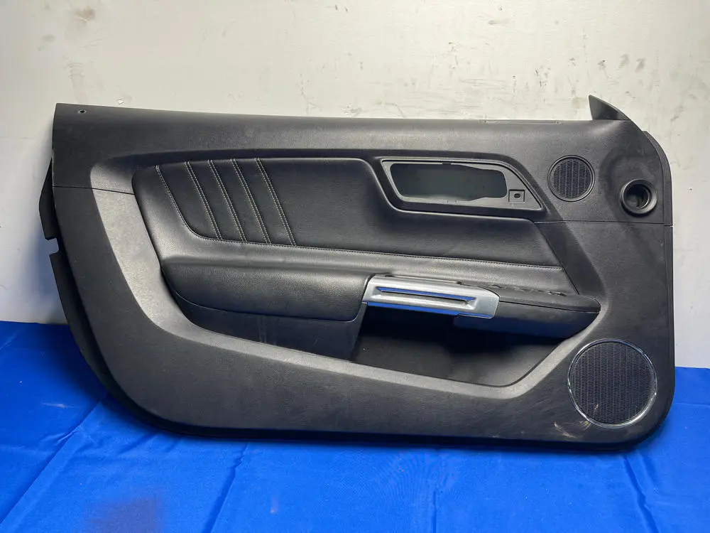 2015-17 Ford Mustang Gt Driver Lh Door Panel 161 1