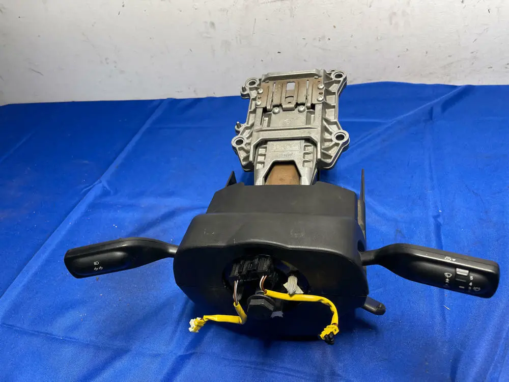 2005-09 Ford Mustang Steering Column 162 1