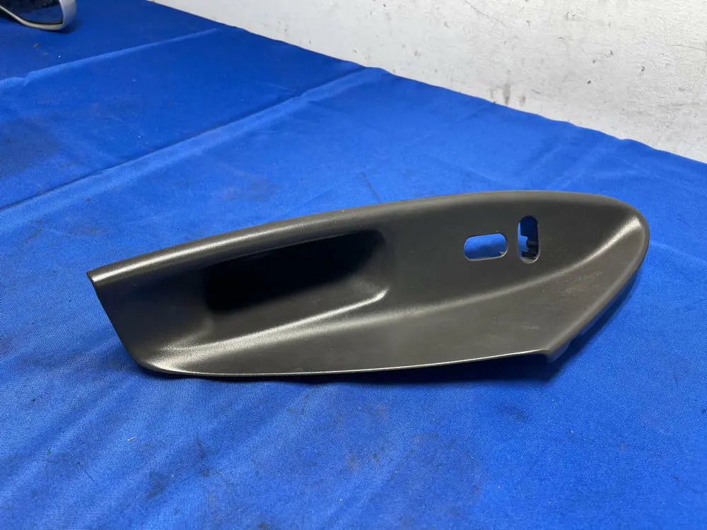 2003-04 Ford Mustang Svt Cobra Oem Rh Passenger Door Cup 175 1