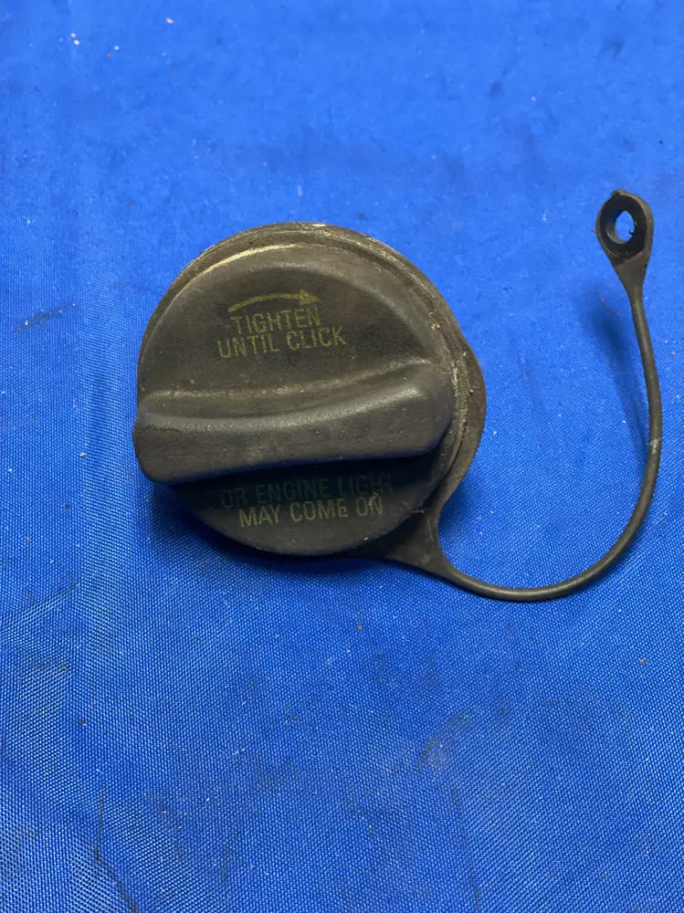 2003-04 Ford Mustang Svt Cobra Gas Cap Oem 175 1