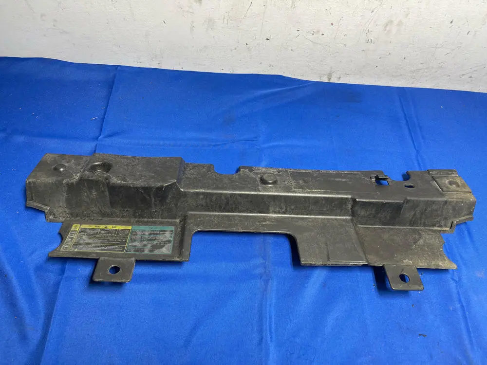 1999-04 Ford Mustang Gt Radiator Cover 178 1