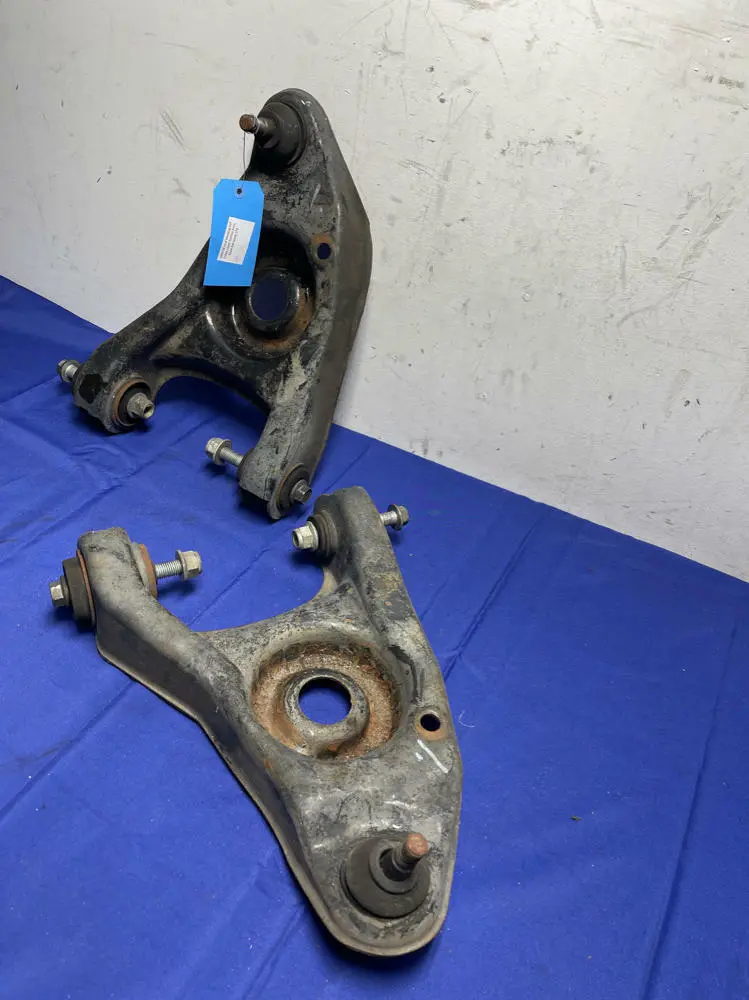 2003-04 Ford Mustang Svt Cobra Lower Control Arms Good Ball Joints 179 1