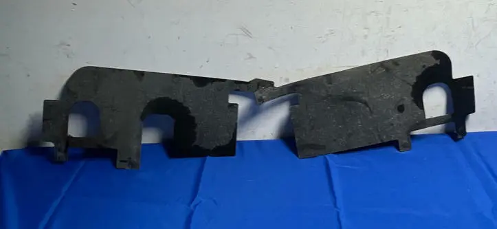 1999-04 Ford Mustang Gt Splash Sheilds Pair 171 1