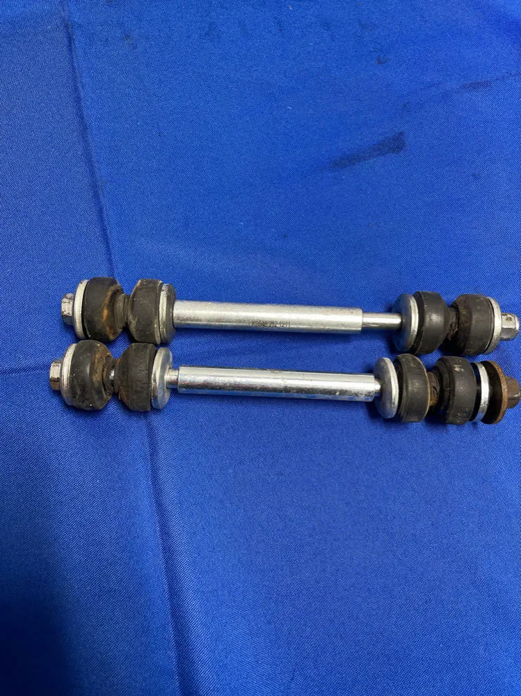 1999-04 Ford Mustang Gt Front Like New Sway Bar Links 4.6 V8 177 1