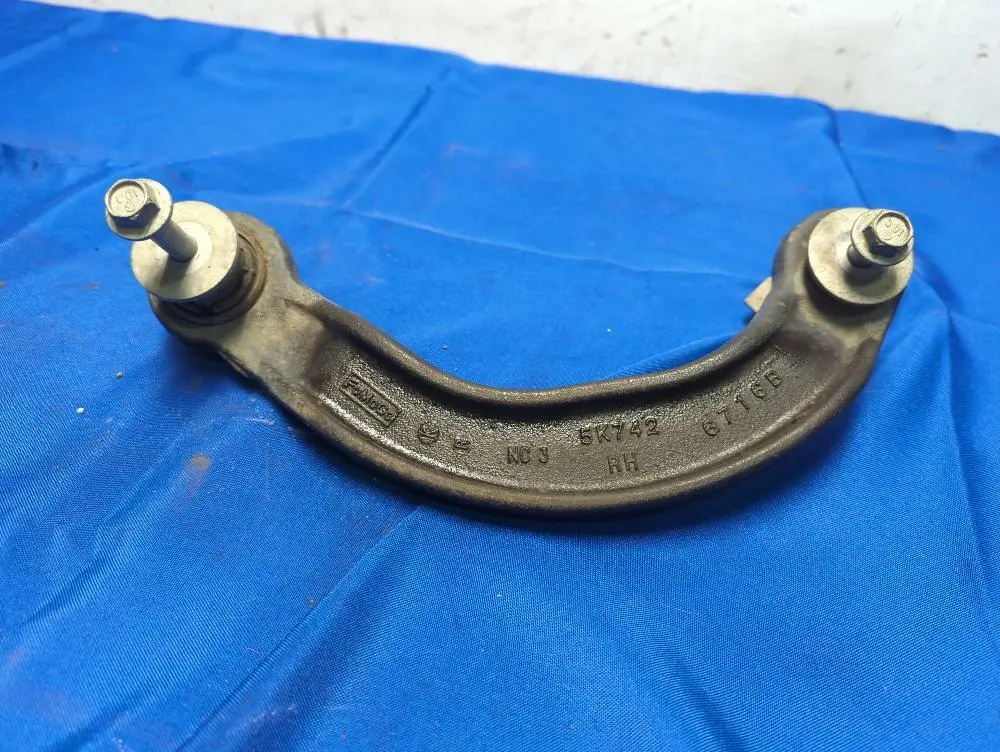 2015-17 Ford Mustang Gt 5.0 Coyote Passenger Rear Upper Control Arm 172 1