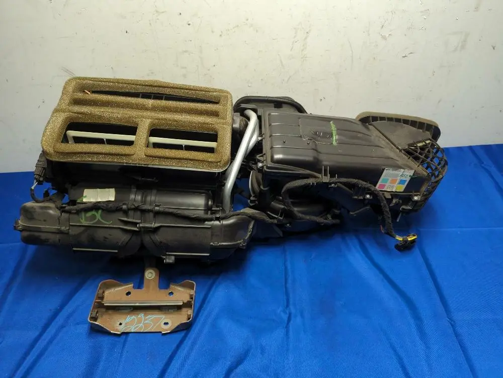 2015-17 Ford Mustang Gt 5.0 Coyote Hvac Box 172 1
