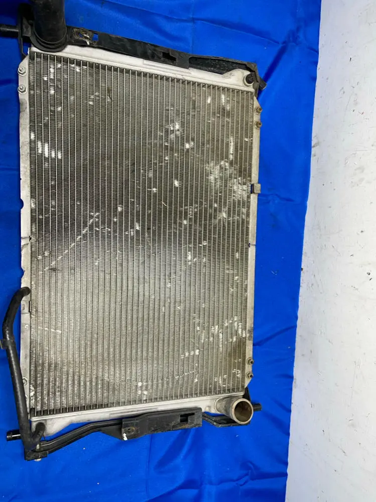 2003-04 Ford Mustang Svt Cobra Oem Aluminum Radiator 180 1