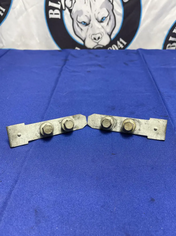 2003-04 Ford Mustang Svt Cobra Tremec Transmission Tabs Mounts 180 1