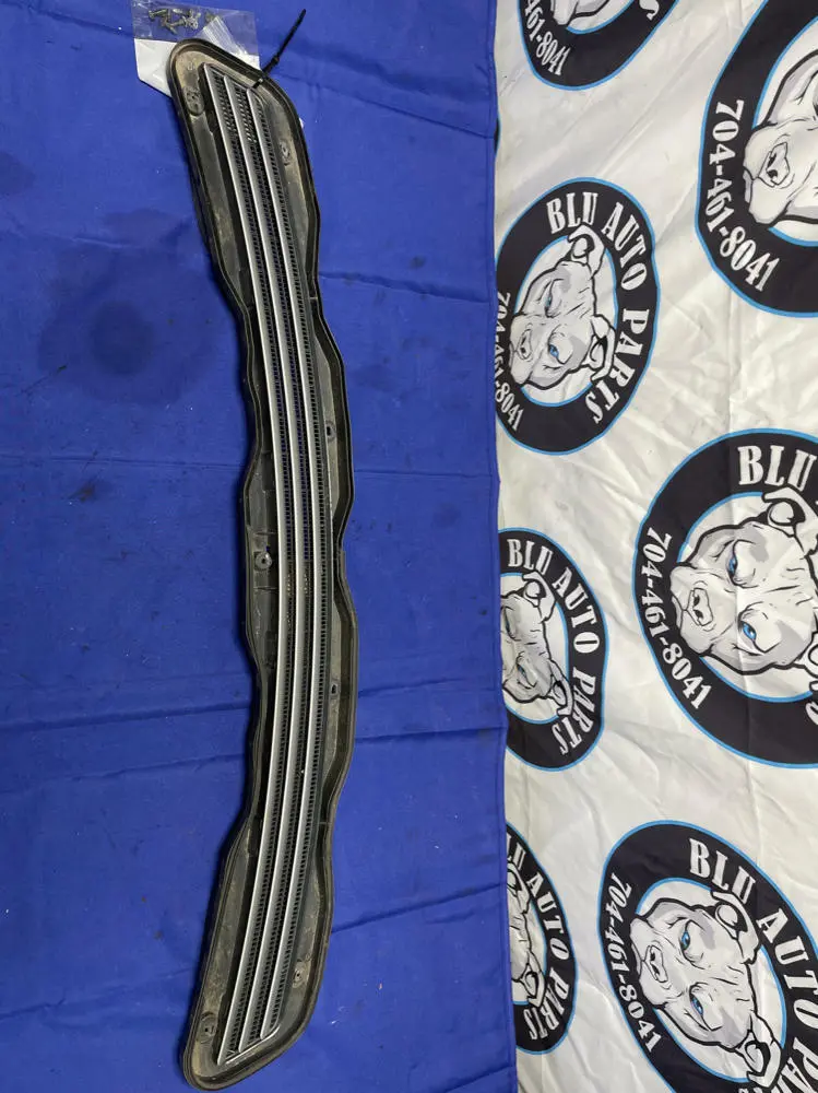 1999-02 Merecedes E55 Amg W210 Hood Vent 156 1