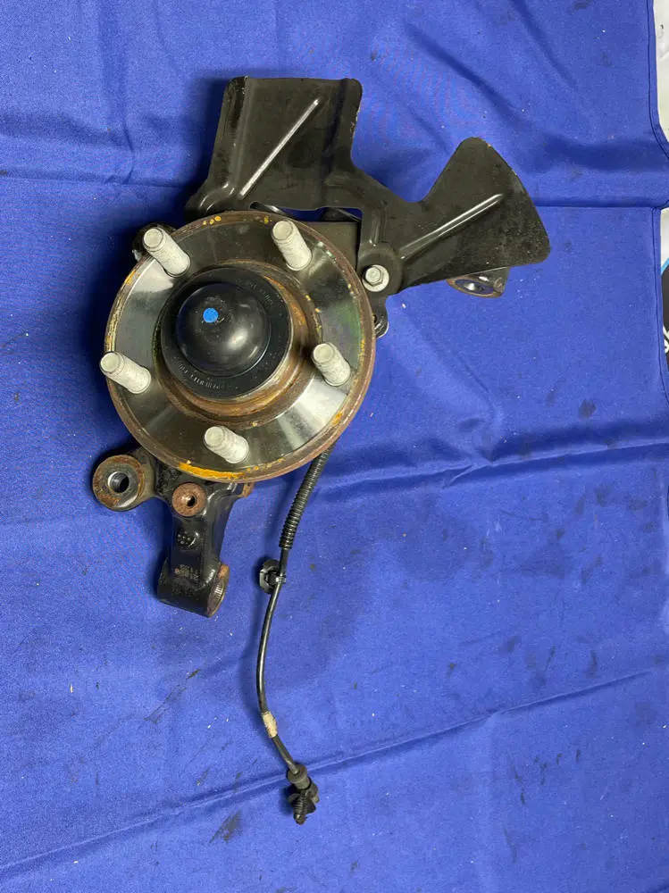 2018-23 Ford Mustang Driver Side Front Lh Spindle 184 1