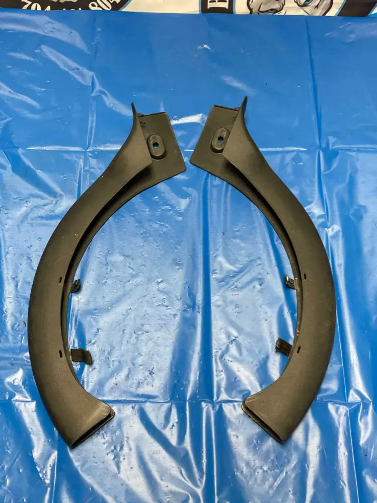 1999-02 Merecedes E55 Amg W210 Trunk Arm Trim Cover Pair 156 1