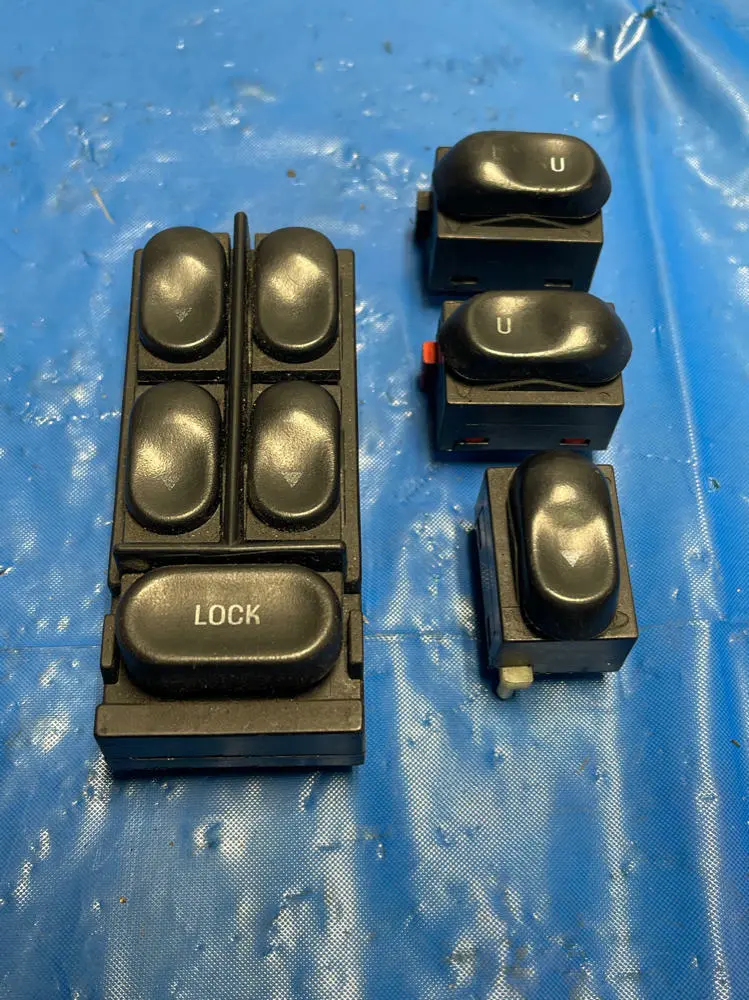 2003-04 Ford Mustang Svt Cobra Convertible Window Control Switch Panels Pair 186 1